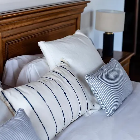 招待所 卡塔伯纳旅馆