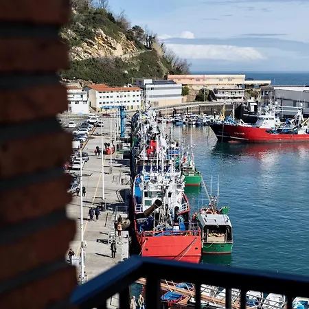 卡塔伯纳旅馆 2* 吉塔里亚