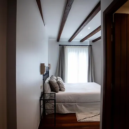 卡塔伯纳旅馆 2*