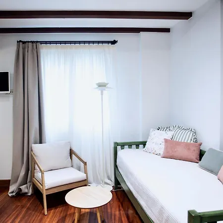 卡塔伯纳旅馆 吉塔里亚