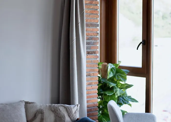 Katrapona בית הארחה 2*